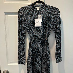 New!  DVF Dress